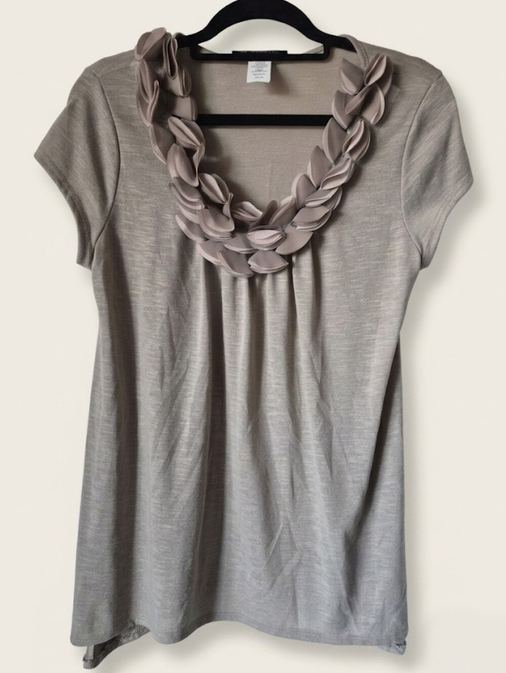 Mon Amie Women’s XL Y2K Floral Petal Neck Top | Mesh Trim Detail